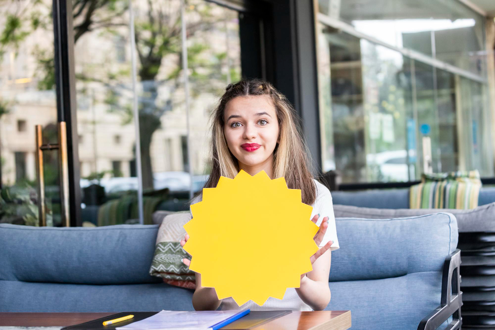 Ce înseamnă „modest” – trăsături și atitudini