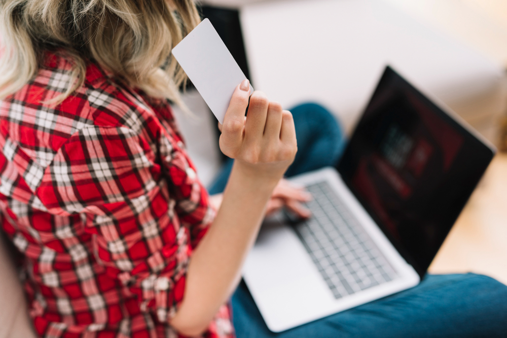Ghid pentru a naviga pe internet în siguranță cu ajutorul VPN-ului