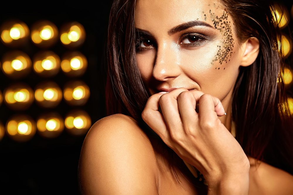 Machiaj glam pentru petreceri