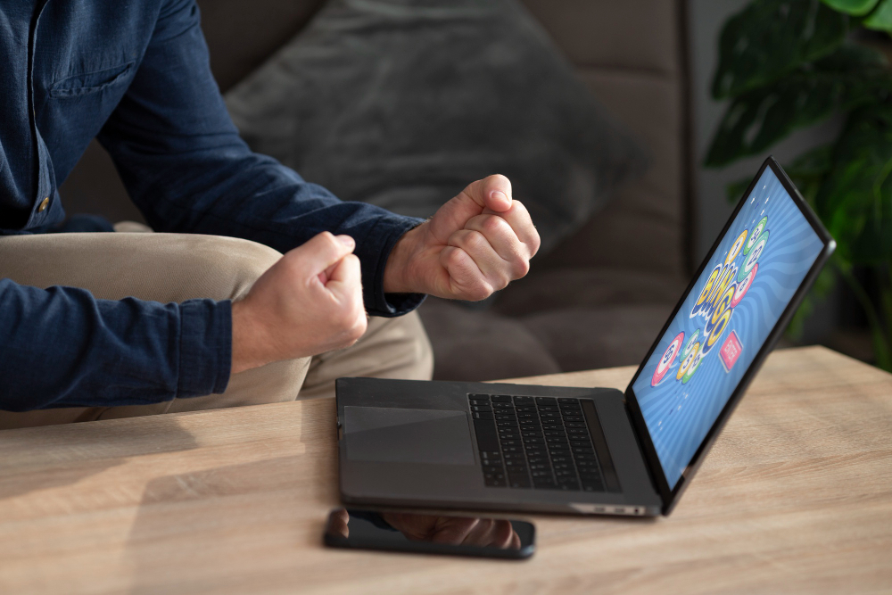 Cum să-ți protejezi datele personale online în 2026